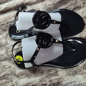 DKNY Stylish Black Sandals
